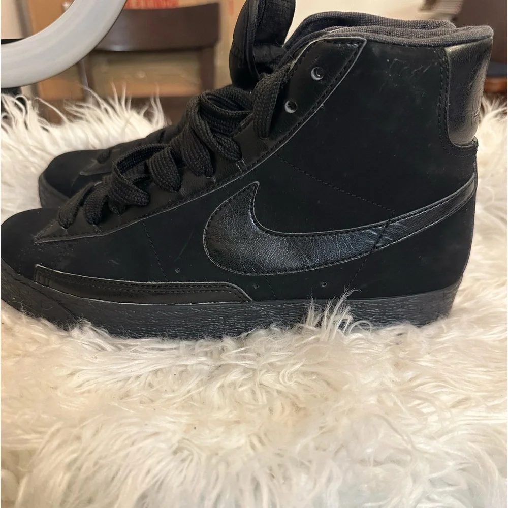 Nike Womens Blazer High Suede Black 317808-003 Size 8.5 - Picture 4 of 12